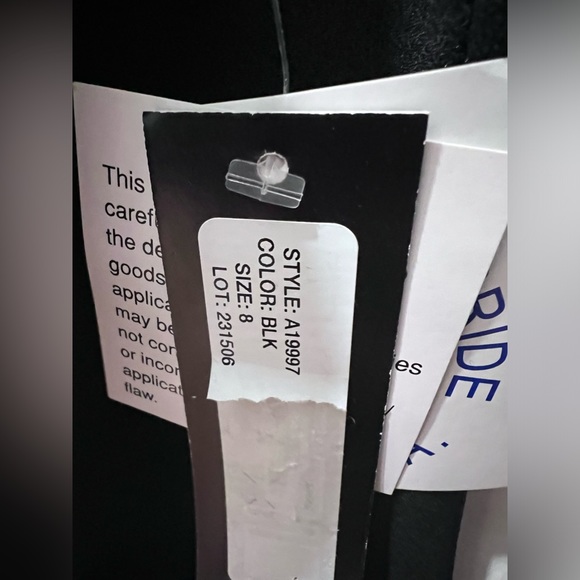 Betsy & Adam NEW Formal One Shoulder Black Floor Length Gown Size 8 - Picture 8 of 11